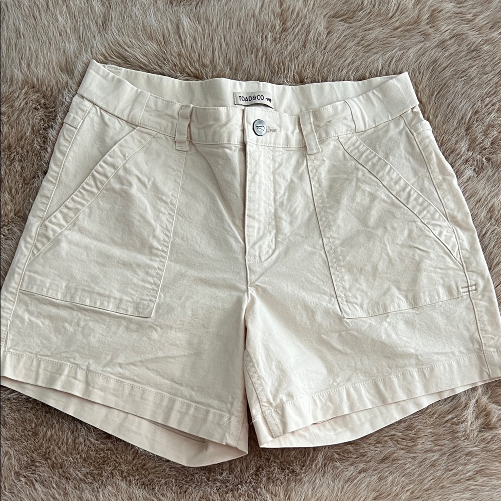 Toad & Co Cream Utility Shorts